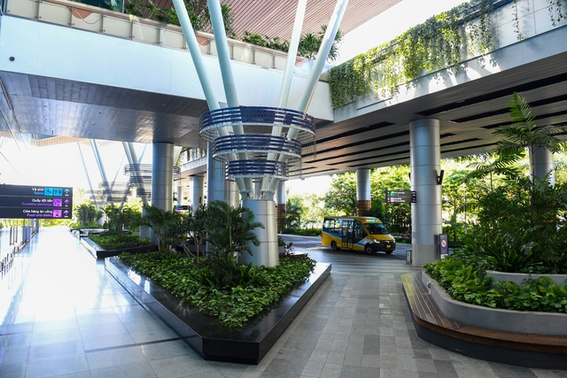 Hai năm liên tiếp đạt chứng nhận 5 sao Skytrax, Sân bay Quốc tế Đà Nẵng tiếp tục củng cố vị trí cửa ngõ hàng không miền Trung với loạt công nghệ hiện đại - Ảnh 7.