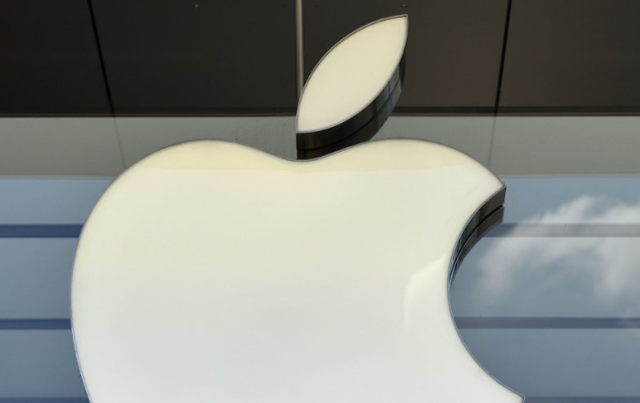 Triệt phá đường dây buôn sạc Apple nhái quy mô hàng trăm tỷ đồng, thu giữ hơn 373.000 bộ sạc đang chuẩn bị tuồn ra thị trường, xuất xứ chủ yếu từ Trung Quốc - Ảnh 1.
