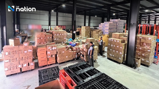 Truy quét suốt 10 ngày liên tiếp, công an đánh sập đường dây buôn hàng nhái online, tịch thu kho hàng trị giá hơn 37 nghìn tỷ đồng - Ảnh 1.