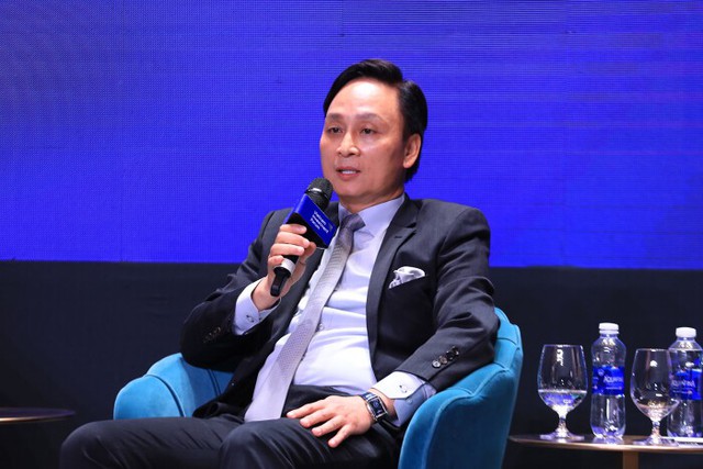 "Cá mập" ngoại kể về thương vụ rót vốn vào Vingroup, Vincom Retail tăng 100- 400%: Những khoản đầu tư vào lúc khó khăn nhất của Việt Nam lại thành công nhất- Ảnh 1. "Cá mập" ngoại kể về thương vụ rót vốn vào Vingroup, Vincom Retail tăng 100- 400%: Những khoản đầu tư vào lúc khó khăn nhất của Việt Nam lại thành công nhất- Ảnh 1.