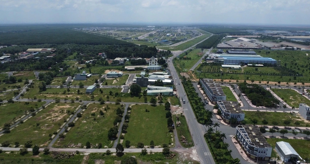 Đồng Nai dự kiến thu hồi 490ha đất để triển khai "siêu dự án" đường sắt tốc độ cao Bắc - Nam 67 tỷ USD mà Vingroup và Thaco cùng đề xuất đầu tư - Ảnh 1.