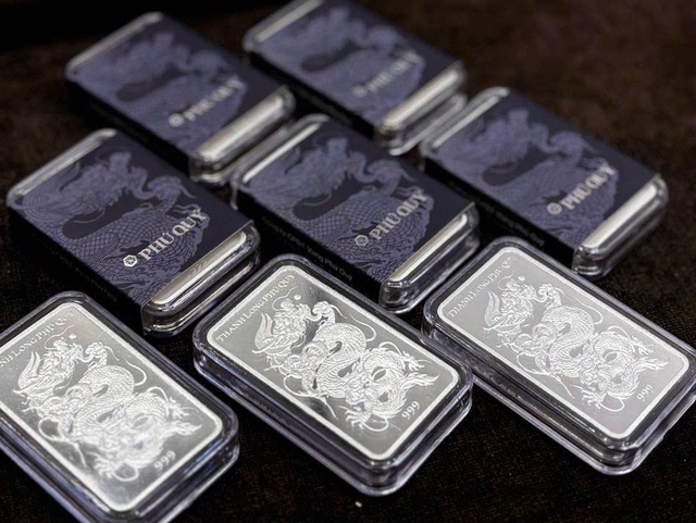 Giá bạc lại 'bốc đầu', vọt lên cao nhất trong 13 năm- Ảnh 1. Giá bạc lại 'bốc đầu', vọt lên cao nhất trong 13 năm- Ảnh 1.