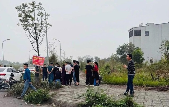 GS. Đặng Hùng Võ: Nhiều người muốn giàu nhanh chỉ có tham gia vào thị trường bất động sản- Ảnh 1. GS. Đặng Hùng Võ: Nhiều người muốn giàu nhanh chỉ có tham gia vào thị trường bất động sản- Ảnh 1.