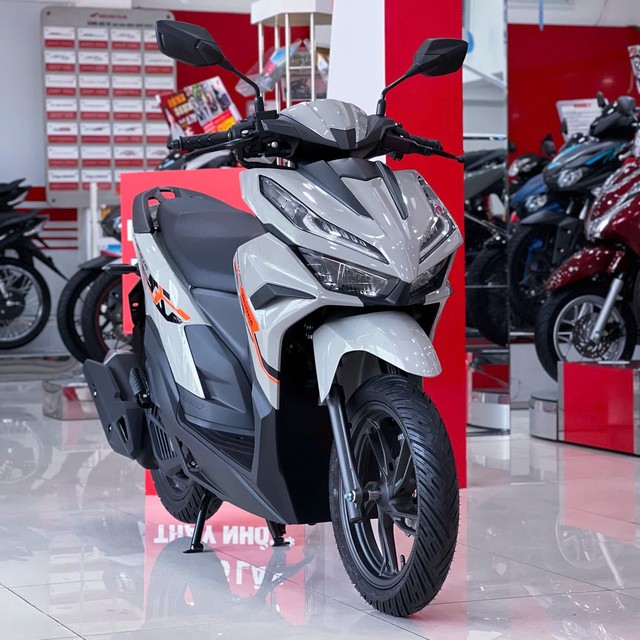 Giá xe máy ở mức thấp hiếm có: Honda Vision, SH, Winner X, Janus... bán dưới mức đề xuất tối đa 23 triệu đồng, tặng kèm đồng hồ xịn xò - Ảnh 2.