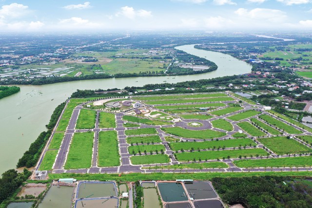 Sức “nóng” đất nền lan rộng từ khu Đông sang khu vực phía Nam TP.HCM, giá bắt đầu tăng - Ảnh 2.