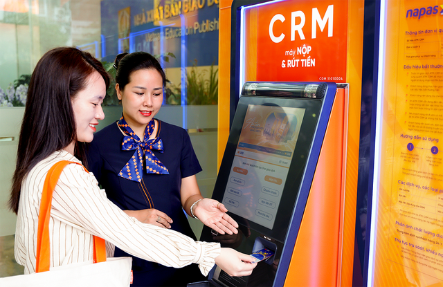 SHB ra mắt máy CRM - "điểm chạm" giao dịch mới cho khách hàng - Ảnh 2.