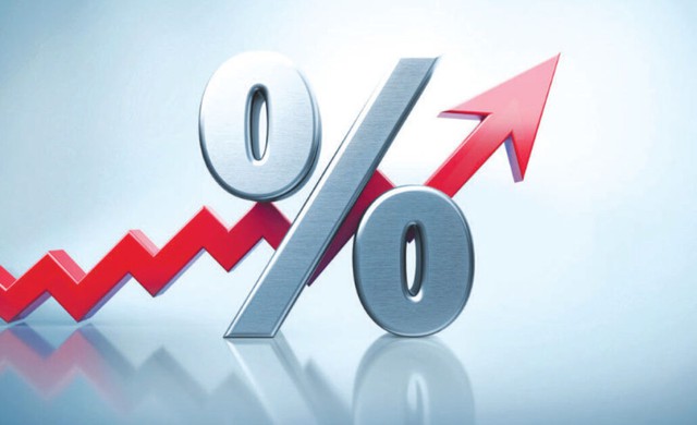 Lãi suất tiết kiệm có thể tăng trở lại từ quý 4/2025 - Ảnh 1.
