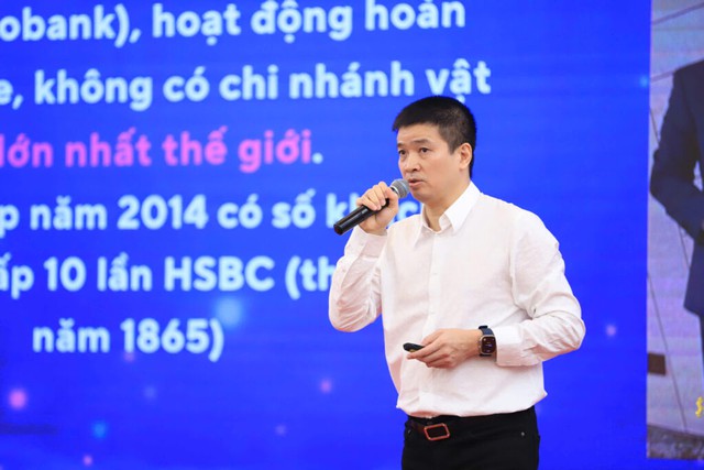 Nhân viên ngân hàng Việt chỉ tạo ra lợi nhuận 40.000 USD/năm, kém 30 lần nhân viên Webank - Ảnh 2.