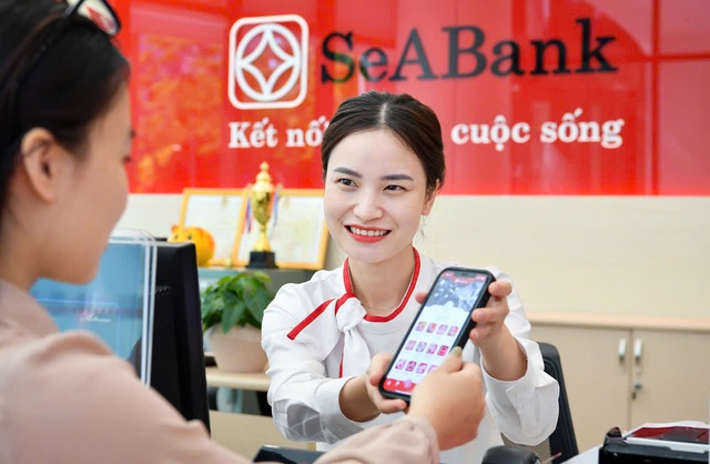 SeABank được hai tổ chức quốc tế vinh danh, khẳng định hiệu quả quản trị, kinh doanh và đổi mới công nghệ - Ảnh 1.