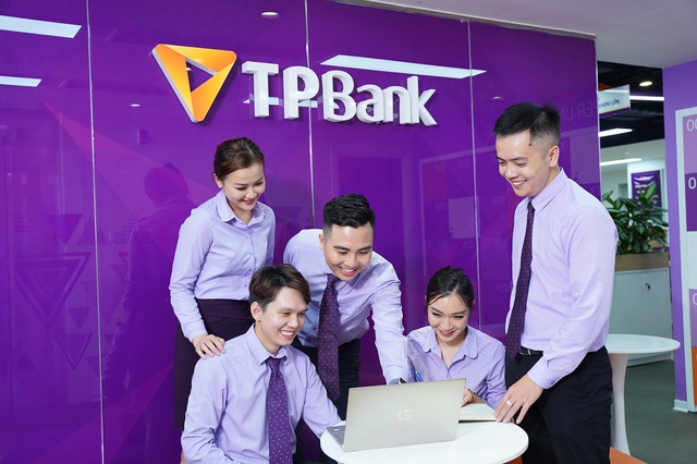 TPBank (TPB): Lợi nhuận 6 tháng vượt 4.100 tỷ, tổng tài sản vượt mốc 428.600 tỷ đồng - Ảnh 1.