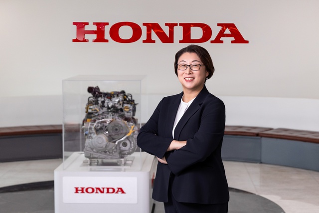 Cuộc đua mới trên mặt trận xe máy điện: 'Nữ tướng' đầu tiên của Honda Việt Nam đối đầu tỷ phú Phạm Nhật Vượng - Ảnh 4.