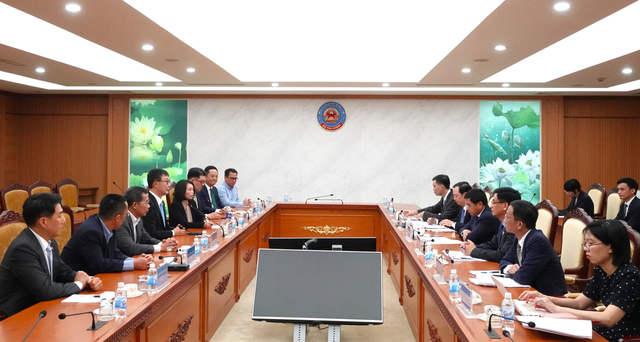Chủ sàn tiền số lớn nhất Hàn Quốc đến Việt Nam: Khẳng định có thể thu hút được tài sản của Việt Nam phân tán ở nước ngoài trở về- Ảnh 2. Chủ sàn tiền số lớn nhất Hàn Quốc đến Việt Nam: Khẳng định có thể thu hút được tài sản của Việt Nam phân tán ở nước ngoài trở về- Ảnh 2.