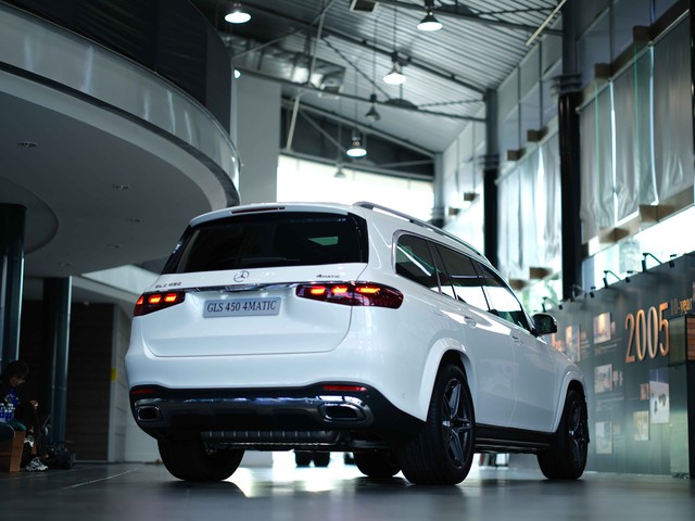 Bộ đôi SUV hạng sang GLS 450 4MATIC FL và GLS 600 FL trình làng: Giá từ 5,689 tỷ đồng, bổ sung ADAS, thêm option đẳng cấp - Ảnh 8.