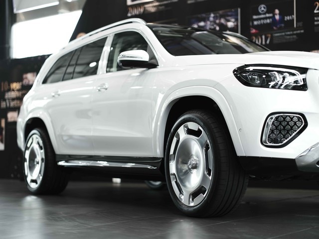 Bộ đôi SUV hạng sang GLS 450 4MATIC FL và GLS 600 FL trình làng: Giá từ 5,689 tỷ đồng, bổ sung ADAS, thêm option đẳng cấp - Ảnh 10.