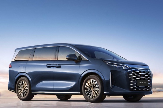 BYD tiếp tục đăng ký xe mới tại Việt Nam: MPV tiết kiệm xăng ngang cỡ Kia Carnival, giá bán dự kiến từ 1,5 tỷ đồng - Ảnh 3.