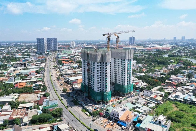 Căn hộ cao cấp dọc Quốc lộ 13: Cuộc “cạnh tranh ngầm” về giá- Ảnh 1. Căn hộ cao cấp dọc Quốc lộ 13: Cuộc “cạnh tranh ngầm” về giá- Ảnh 1.