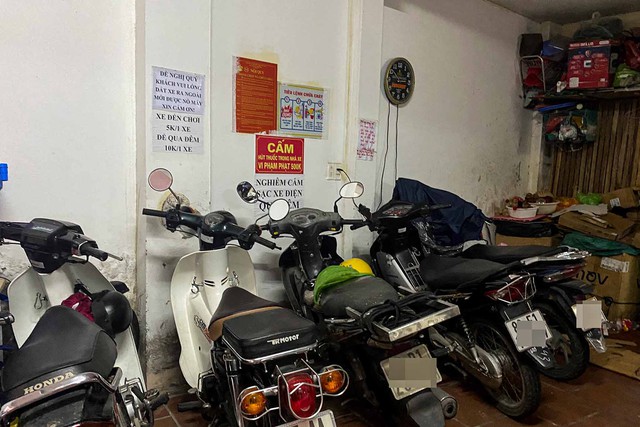 Nhà trọ, chung cư "cấm cửa" xe điện: Khách thuê và chủ trọ "lòng vòng" giữa lo ngại và quyền lợi - Ảnh 2.