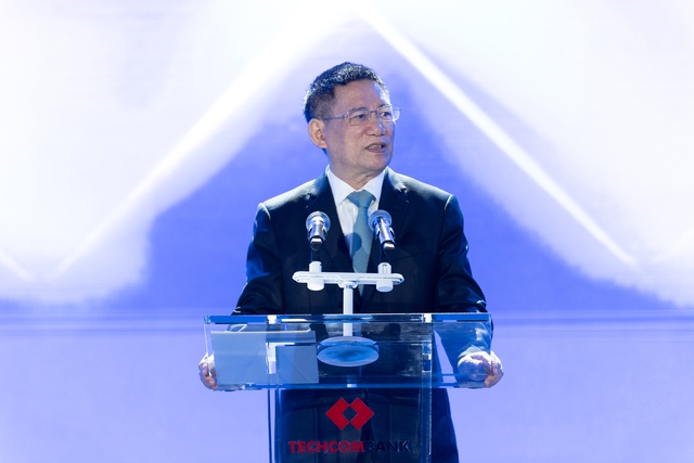 Lãnh đạo HDBank, Techcombank, Masan 'hiến kế' giúp Việt Nam tăng trưởng hai con số - Ảnh 1.