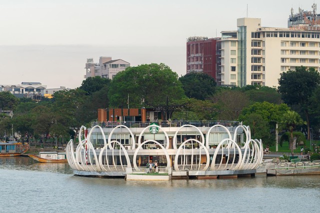 Đồ uống của Starbucks, Katinat, Phúc Long không được "chào đón" tại Huế - Ảnh 3.