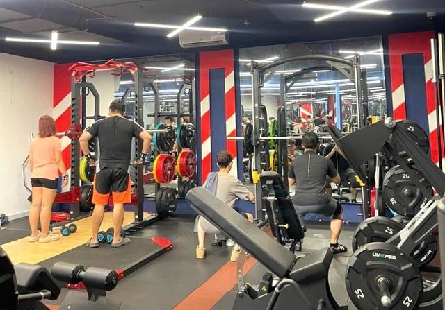 Một hệ thống gym tại TP.HCM thông báo đóng cửa, nhiều hội viên lo không được trả lại tiền- Ảnh 1. Một hệ thống gym tại TP.HCM thông báo đóng cửa, nhiều hội viên lo không được trả lại tiền- Ảnh 1.