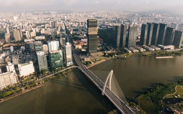 Opt1: Khánh thành toà tháp Saigon Marina IFC: Bước đệm cho Trung tâm Tài chính quốc tế TP.HCM và động thái chiến lược của HDBank - Ảnh 1.