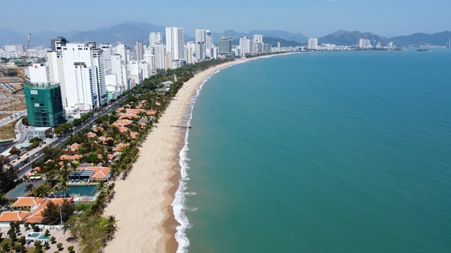 Thu hồi hơn 6.200 m2 đất biển Nha Trang tại khu Ana Mandara cũ - Ảnh 1.