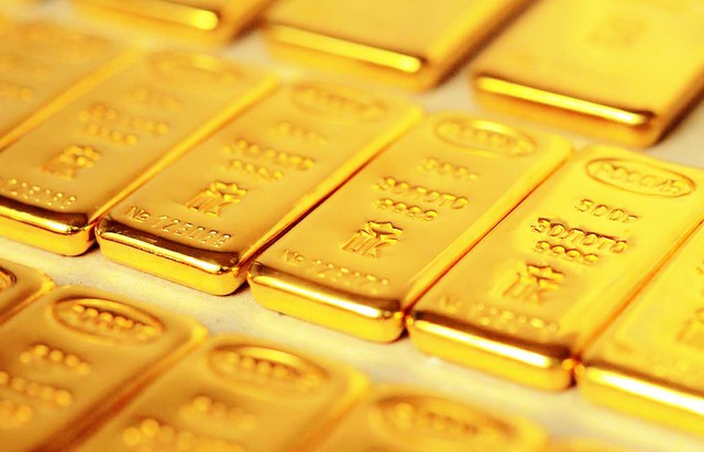 Cập nhật giá vàng hôm nay ngày 25/8: SJC sắp chạm mốc 127 triệu đồng/lượng - Ảnh 1.