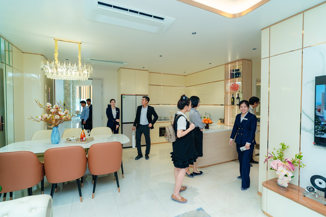Giá nhà tại TP.HCM khó hạ nhiệt vì lý do này- Ảnh 1. Giá nhà tại TP.HCM khó hạ nhiệt vì lý do này- Ảnh 1.