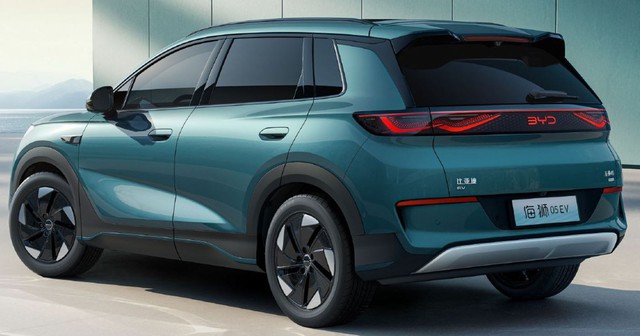 BYD liên tục đăng ký xe mới tại Việt Nam: thêm mẫu SUV ngang cỡ Mazda CX-5, chạy một mạch từ Hà Nội đến Quảng Bình chỉ trong 1 lần sạc- Ảnh 3. BYD liên tục đăng ký xe mới tại Việt Nam: thêm mẫu SUV ngang cỡ Mazda CX-5, chạy một mạch từ Hà Nội đến Quảng Bình chỉ trong 1 lần sạc- Ảnh 3.