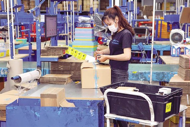 Tăng trưởng 27%, thị trường TMĐT Việt Nam 32 tỷ USD tìm kiếm nhân sự có tư duy bền vững qua cuộc thi sinh viên - Ảnh 1.