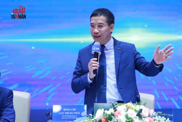 Sếp MB: 'Ngân hàng không đứng ngoài xu thế tài sản số'- Ảnh 2. Sếp MB: 'Ngân hàng không đứng ngoài xu thế tài sản số'- Ảnh 2.