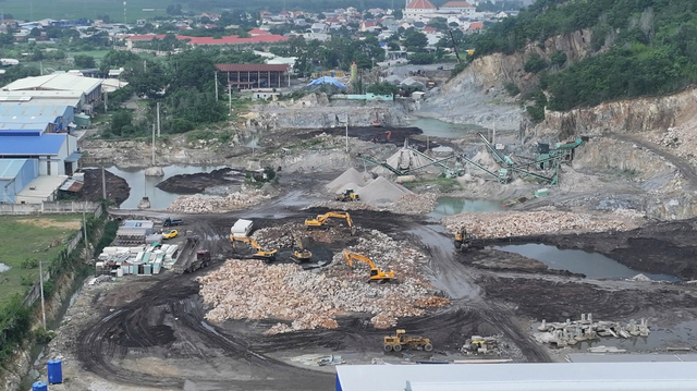 Triệt phá đường dây khai thác khoáng sản trái phép tại Dự án Shinhan - Ảnh 1.