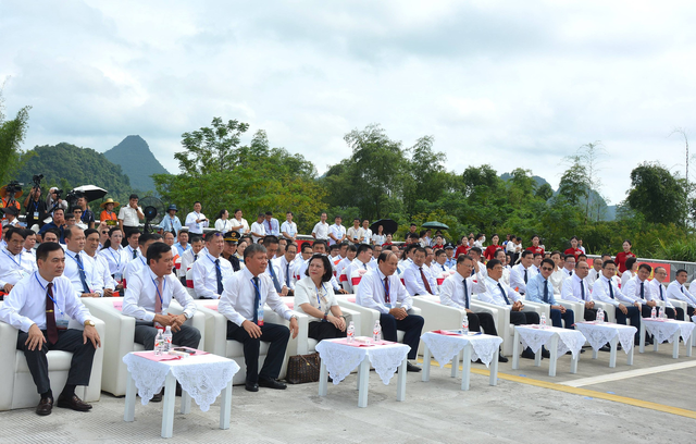 Cửa khẩu thương mại đầu tiên của Quảng Tây có giao thương với Việt Nam được nâng cấp thành cửa khẩu quốc tế - Ảnh 1.