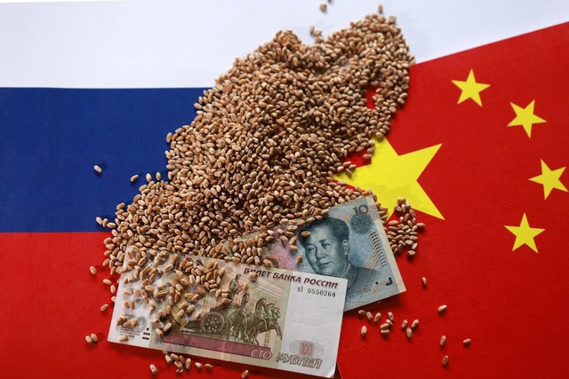 Chuyện thật như đùa: Nga đem lúa mì đổi lấy ô tô Trung Quốc để 'lách' trừng phạt thanh toán từ Mỹ, EU - Ảnh 1.