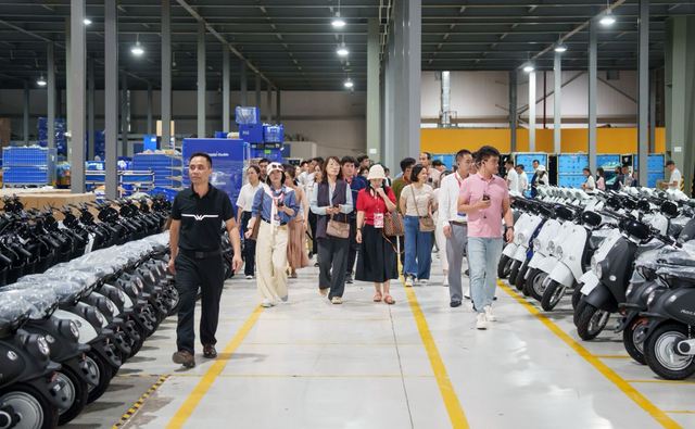 600 nhà phân phối VinFast đồng lòng nhất trí bán 1,5 triệu xe máy điện trong năm 2026 - Ảnh 3.