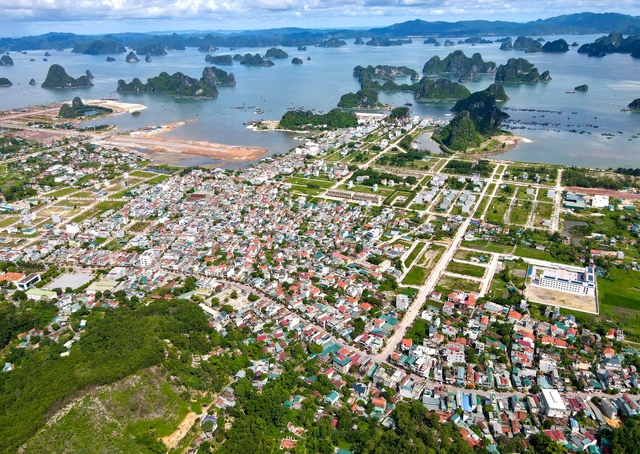 Quảng Ninh “tăng tốc” giải phóng mặt bằng để triển khai đại đô thị 1 tỷ USD của HDMon tại đặc khu Vân Đồn  - Ảnh 1.