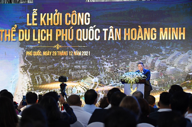 Dự án "bom tấn” 1 tỷ USD với 15 tòa tháp, tượng Phật bằng vàng lớn và cao nhất thế giới của Tân Hoàng Minh: Giấc mơ dang dở chờ ông Đỗ Anh Dũng “đánh thức”- Ảnh 2. Dự án "bom tấn” 1 tỷ USD với 15 tòa tháp, tượng Phật bằng vàng lớn và cao nhất thế giới của Tân Hoàng Minh: Giấc mơ dang dở chờ ông Đỗ Anh Dũng “đánh thức”- Ảnh 2.