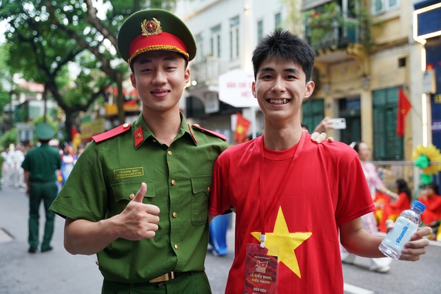 Vinamilk cùng Việt Nam rực rỡ trong ngày hội non sông - Ảnh 7.
