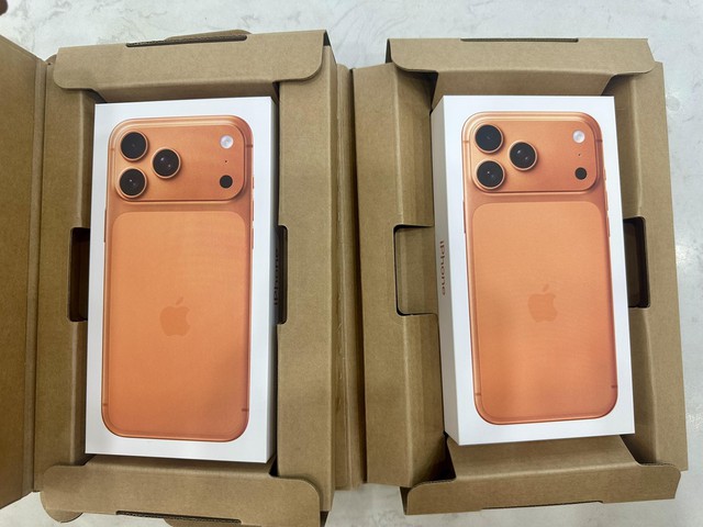 Lãi hàng chục triệu đồng nhờ mua đi bán lại iPhone 17- Ảnh 3.