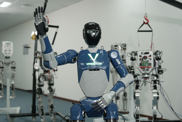 Sau VinRobotics và VinMotion, Vingroup lập công ty con thứ 3 về người máy - Ảnh 1.