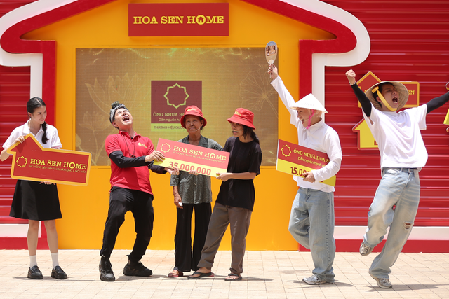 Từ nhà máy tôn thép đến ‘ông lớn’ sở hữu hệ thống Siêu thị Vật liệu xây dựng và Nội thất lớn nhất Việt Nam: Cách tạo nên sự khác biệt của Tập đoàn Hoa Sen - Ảnh 3.