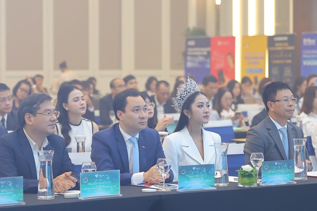 Giá trị thanh toán không tiền mặt hiện gấp 25 lần GDP - Ảnh 2.