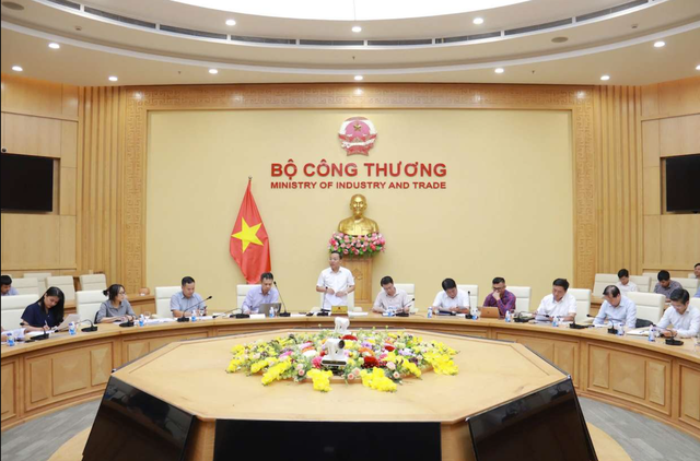 EVN kiến nghị sớm tính giá điện 2 thành phần- Ảnh 1. EVN kiến nghị sớm tính giá điện 2 thành phần- Ảnh 1.