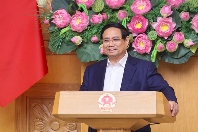 Thủ tướng yêu cầu NHNN tăng cung vàng để ổn định thị trường nhưng không để lợi dụng chính sách - Ảnh 1.