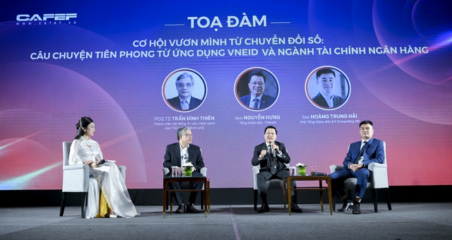 Cú hích chuyển đổi số và khát vọng E-Vietnam - Ảnh 2.