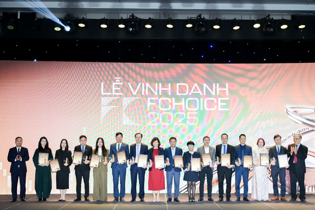 EVF được vinh danh "Công ty tài chính của năm" tại FChoice 2025 - Ảnh 2.