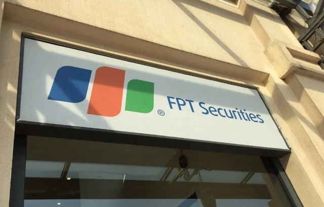 Chủ tịch FPTS nộp đơn từ nhiệm - Ảnh 1.