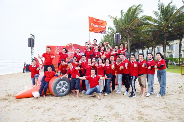 Hai giải thưởng uy tín ghi nhận chiến lược phát triển bền vững của SeABank - Ảnh 3.