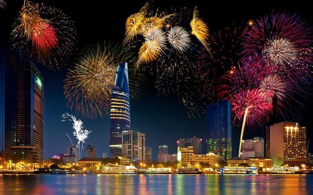 Sun Group viết lên loạt “kỷ lục” pháo hoa với Hòn đảo chưa từng tắt pháo hoa suốt 2 năm, Lễ hội pháo hoa quốc tế có quy mô đội bắn lớn nhất thế giới... - Ảnh 2.