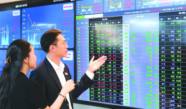 Thêm nhiều công ty chứng khoán báo lãi hàng nghìn tỷ đồng - Ảnh 1.